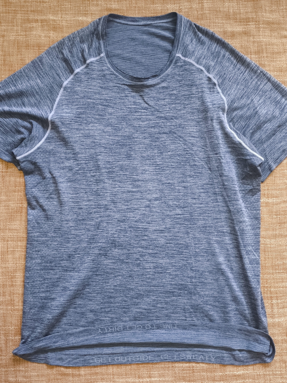 lululemon athletica Men's Heather Gray Short Sleeve Performance Tee Size Medium